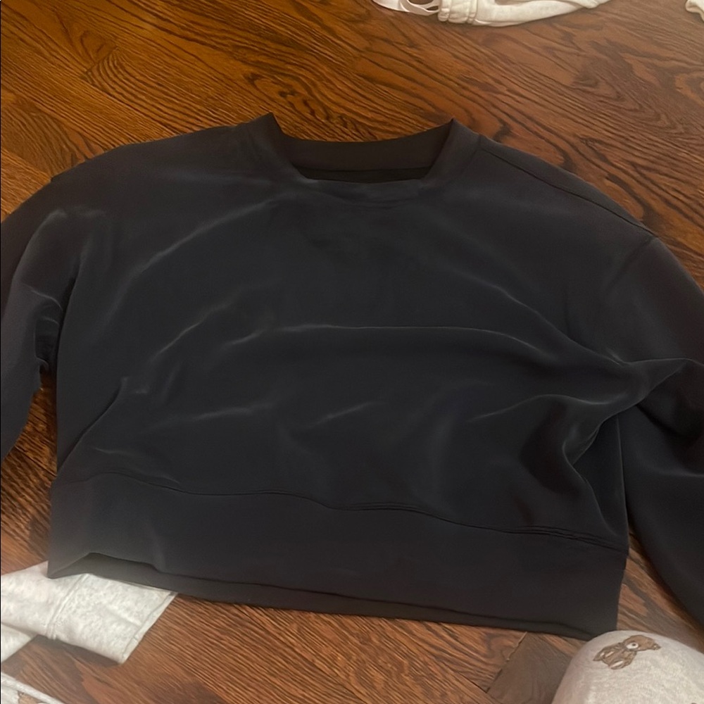 Lululemon Black Sleeve Sweatshirt